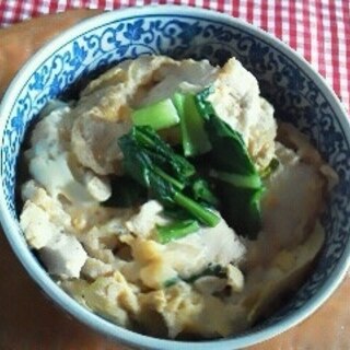 みりん漬け鶏ムネ肉の簡単親子丼